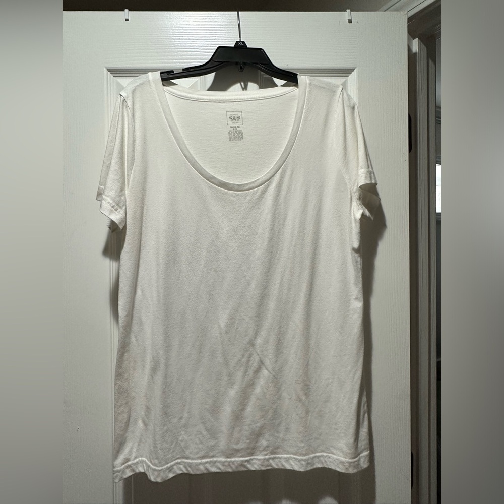 Mossimo shirt